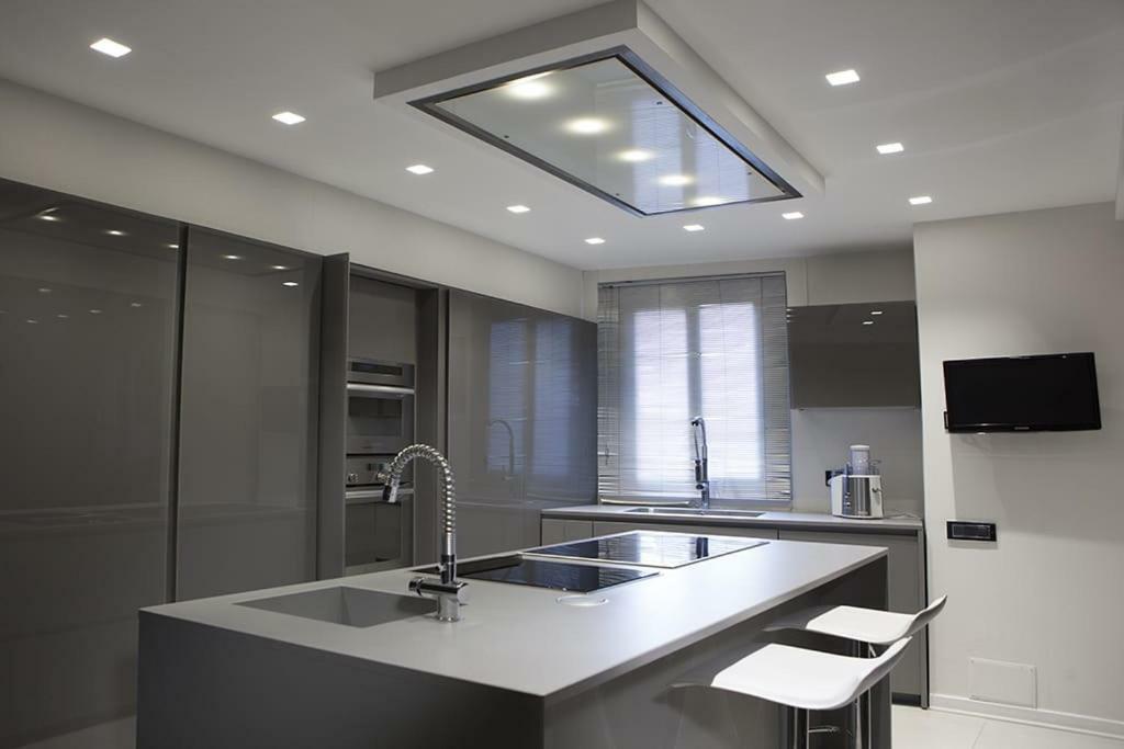 Apartamento Crystal Skyline Neapolis Exterior foto